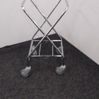 Jätesäkkiteline 44 × 42 × 81 cm