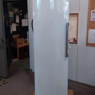 Gram Jääkaappi  55 × 53 × 177 cm
