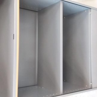 Avohylly 42 × 80 × 168 cm