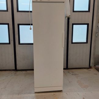 Electrolux kuivauskaappi 61 × 60 × 188 cm