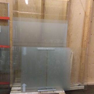 Lasinen tilanjakaja 2:lla liukuovella