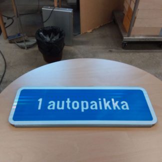 1 autopaikka-lisämerkki