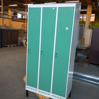 Pukukaappi 55 × 90 × 210 cm