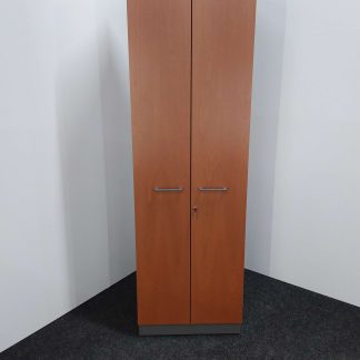 Vaatekaappi 44 × 60 × 205 cm, 1 avain