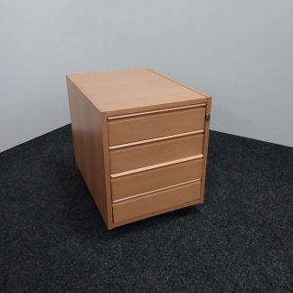 Laatikosto 60 x 43 x 53 cm