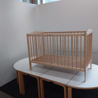 Pinnasänky 66 × 125 × 89 cm