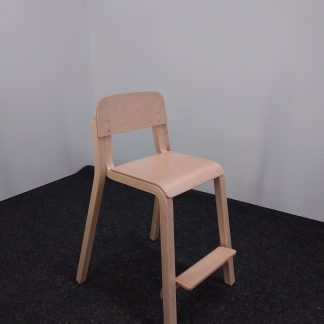 Lasten tuoli