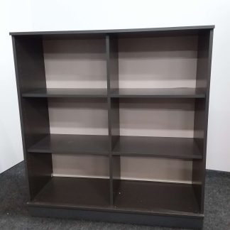 Hylly 43 × 120 × 126 cm