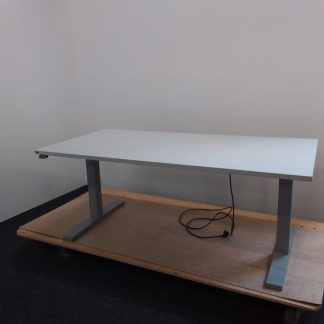Sähköpöytä  80 × 120 × 72 cm
