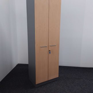 Vaatekaappi 44 × 60 × 204 cm