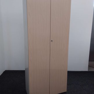 Hyllykaappi 44 × 80 × 198 cm