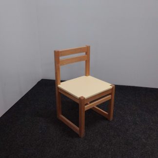 Lasten tuoli