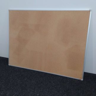 Ilmoitustaulu  2 × 122 × 92 cm