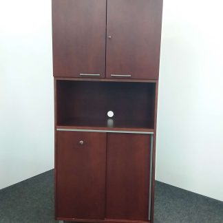 Hyllykaappi  44 × 80 × 204 cm, 2 avainta