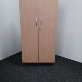 Hyllykaappi 40 × 80 × 168 cm 1 avain