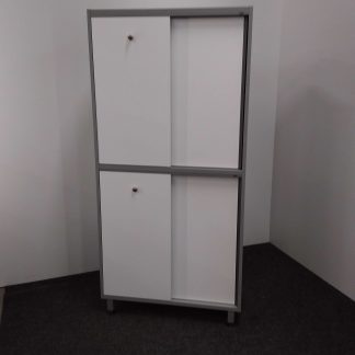 Hyllykaappi 42 × 80 × 166 cm