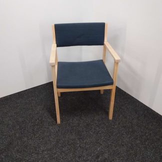 Tuoli 47 × 54 × 79 cm