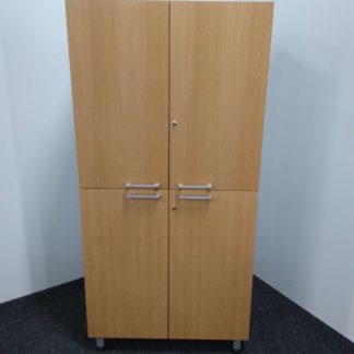 Hyllykaappi 44 × 80 × 166 cm