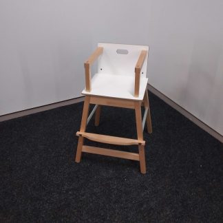 Lasten tuoli
