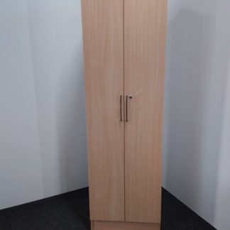 Hyllykaappi 44 × 60 × 205 cm (ei avainta)