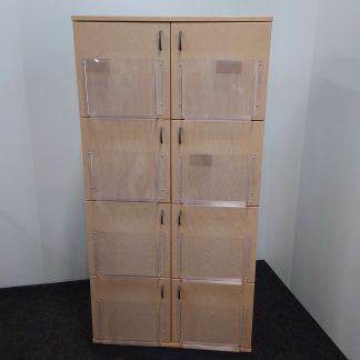 Kaappi 33 × 80 × 165 cm