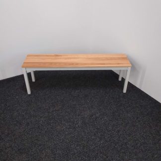 Penkki 30 × 120 × 39 cm