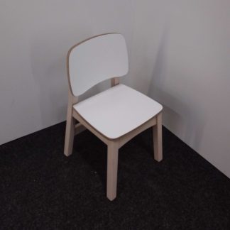 Lasten tuoli