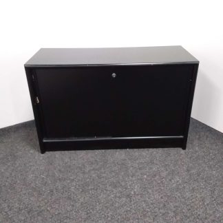 Kaappi 43 × 107 × 67 cm