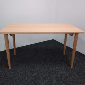 Lasten pöytä 55 × 110 × 62 cm