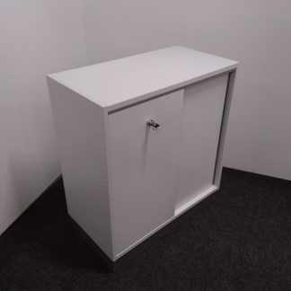 Hyllykaappi 42 × 80 × 88 cm