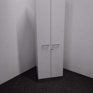 Hyllykaappi 44 × 60 × 203 cm, 1 avain