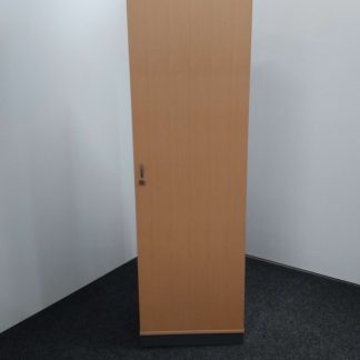 Vaatekaappi 43 × 60 × 203 cm, 1 avain