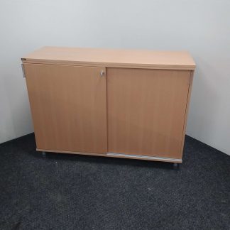 Hyllykaappi 43 × 120 × 88 cm