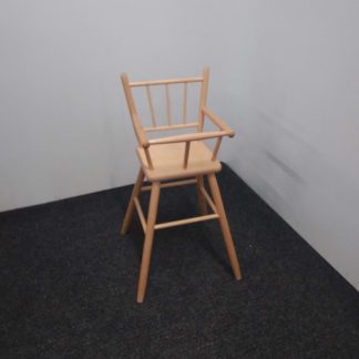 Syöttötuoli 30 × 34 × 84 cm