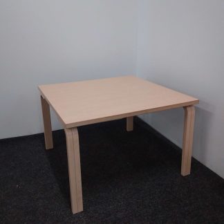 Lasten pöytä 80 × 80 × 52 cm
