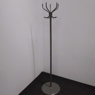Naulakko 37 × 37 × 160 cm