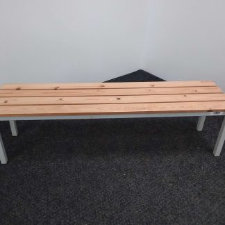 Penkki 35 × 135 × 38 cm
