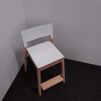 Lasten tuoli