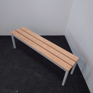Penkki 30 × 122 × 40 cm
