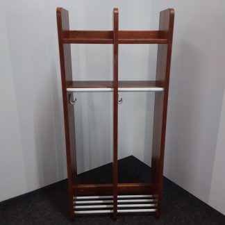 Naulakko 32 × 68 × 150 cm